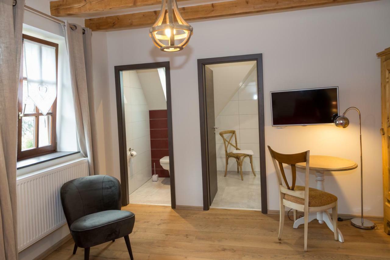 Les Chambres Chez Christine Ottrott Eksteriør bilde